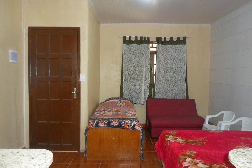 Quitinetes Dos Ipes Apartment *